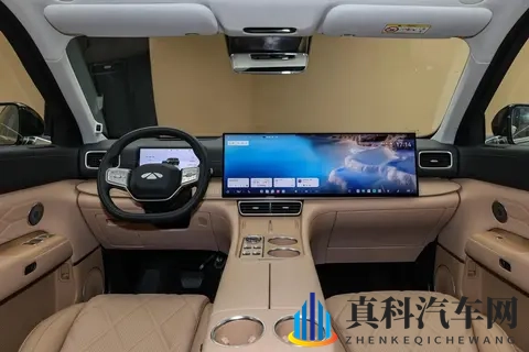 20万级大六座混动SUV 风云T11和银河M9怎么选？-1