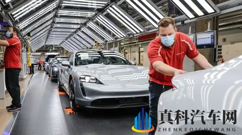 玖玖资源365：汽车科技新趋势，新能源汽车与自动驾驶未来已来-1