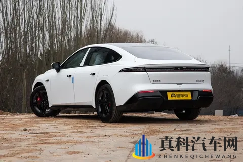 限时1399万起 东风奕派eπ007+上市 标配激光雷达和8295P芯片-3