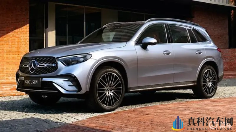 自述巴厘岛被技师进入：巴厘岛汽车神秘通道，安全隐患引关注-1