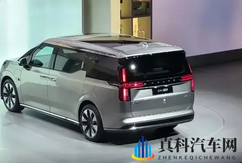 最大续航可达738km！沃尔沃全新SUV的渲染图曝光-3