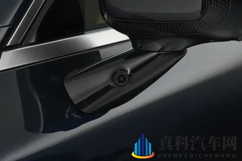 1699万买德系豪华插混SUV?比奔驰懂家用,比新势力懂豪华!-3