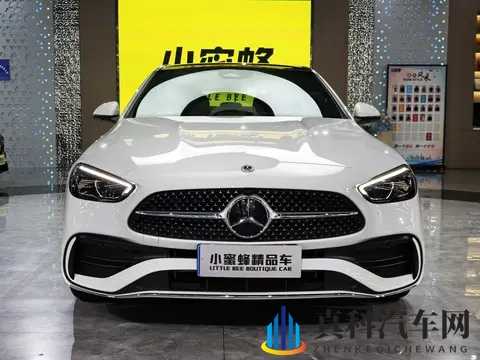 23万多拿下准新奔驰C级,体验豪华品牌的运动范儿-1