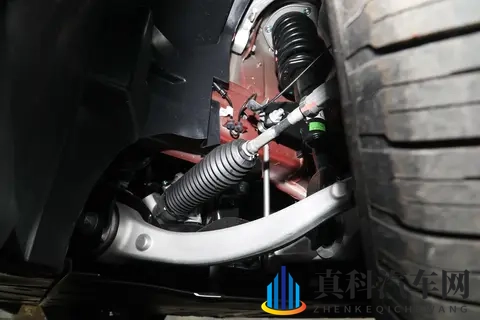 1898万元起,标配800V+8295芯片,2025款星纪元ES适合谁?-1