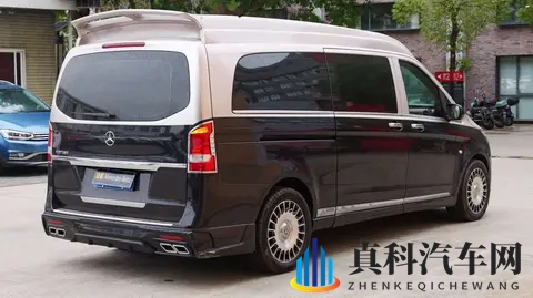 20多万拿下二手奔驰威霆,宜商宜家,性价比之选?-3