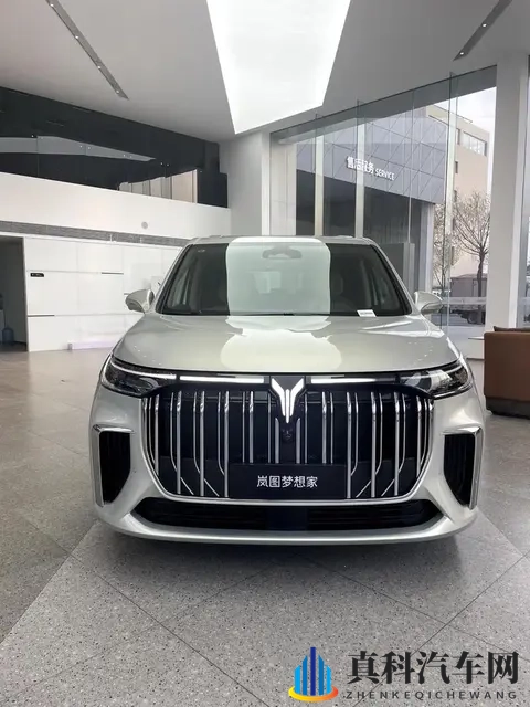 岚图汽车10 月交付攀升至17218辆再添新高，旗舰SUV 泰山将震撼上市-1