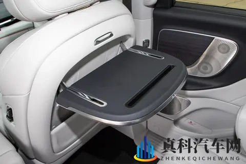 华为乾崑+5C超充，续航1530km，26款岚图梦想家值得选吗？-2