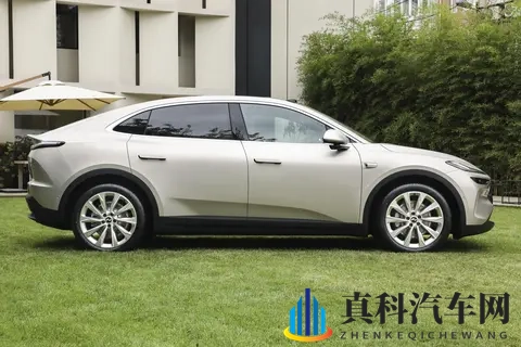 1小时订单突破10万台？这车预售28.8万起，真能火一次-1