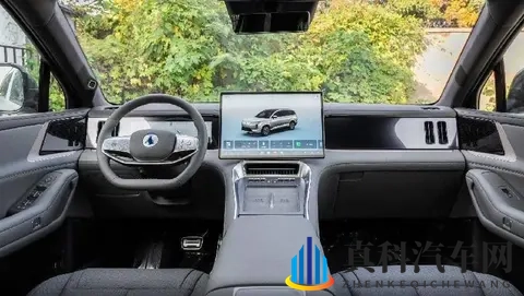 腾势N8L DM正式上市：豪华六座SUV，2998万起享多重专属权益-3