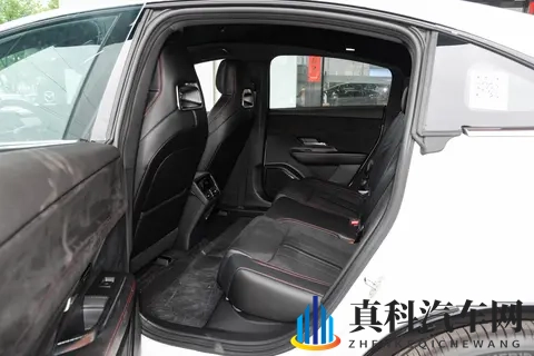 售1198万元起，外观时尚精致，2026款马自达EZ-6上市！-3