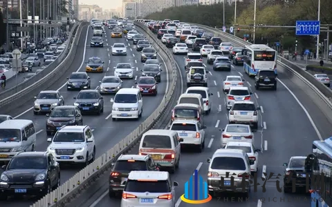 带您来揭秘北京车牌油牌和电牌的未来走向？-1