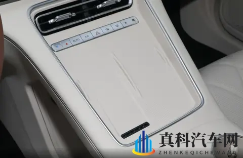 奇瑞推出的中大型车，长超5米+零百79s，15万可拿下，风云A9L-3