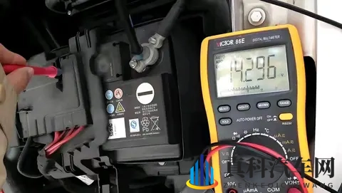 汽车原地怠速能给电瓶充电吗？答案的门道都在这！-2