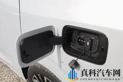 纯电驱动新时代,星光730电动版诠释零排放家庭出行-1