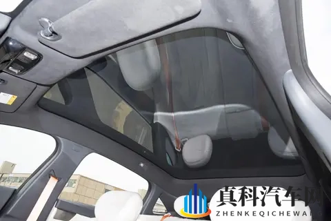 预算15万左右，想买辆新能源轿车？为何推荐东风奕派eπ007+-3