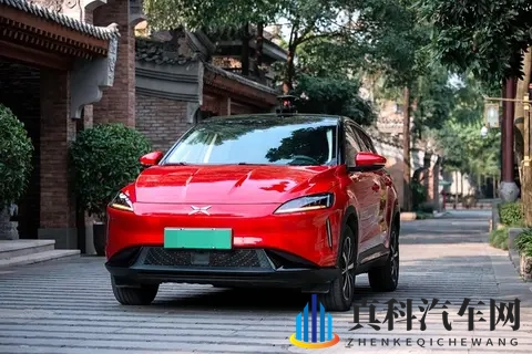 没买秦PLUS、小鹏MONA M03,选了零跑B01,和大家聊点大实话-3