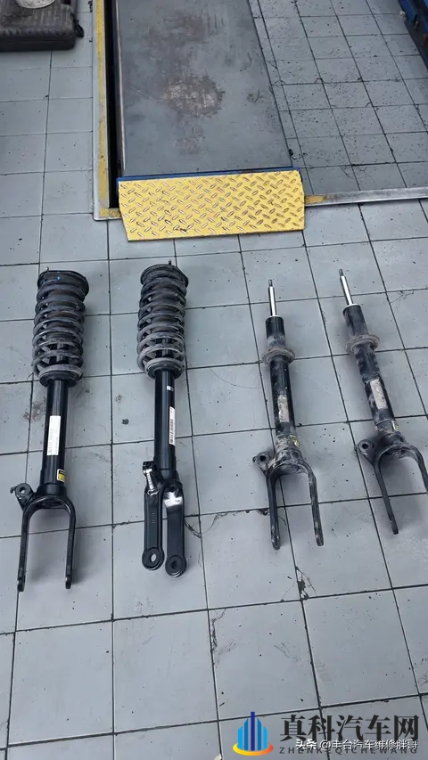 日本娇小体内she精2XXX：微小空间,汽车性能大爆发-3