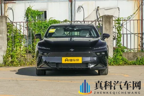 试驾东风奕派eπ007+，操控、智能、颜值都有了，还看啥特斯拉？-2