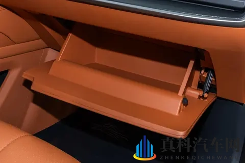 15万级轿跑竟全系标配激光雷达？东风奕派eπ007+升级上市！-3