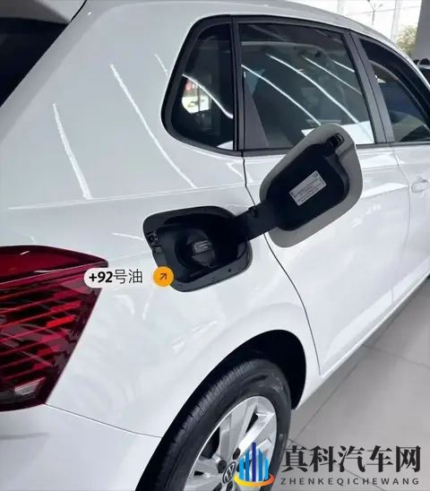 我的城市通勤最佳拍档，一位女司机选择Polo的真心话-1