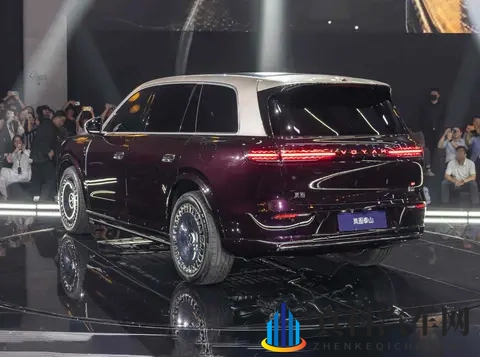 岚图泰山内饰亮相,智能配置升级,11月内上市-2