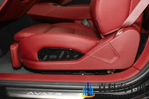 2026款阿维塔12四激光版来了，10大升级12项尊享，值得买吗？-3