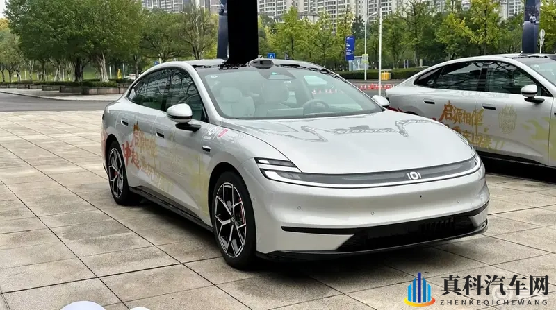 长安启源A06上市，1099万元起，双动力，大空间，高配置-1