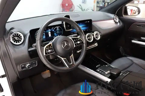 22年奔驰GLA,2万公里一手车,16万多开走豪华SUV!-3