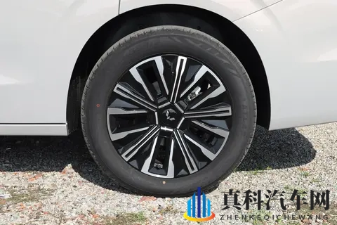 10万级家用MPV新选择，星光730综合实力值得关注-1