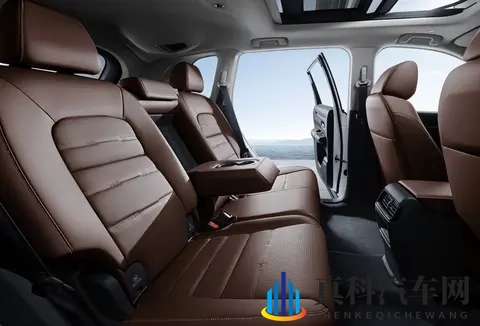 移动工作室与探险座驾:星途凌云和本田CR-V谁是创作人的出行利器-2