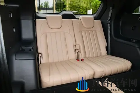 捷途X70L:安全、舒适、大空间、强动力!这款SUV真的香!-3