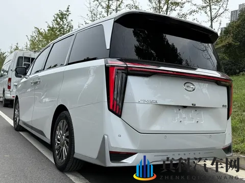 20万拿下国产旗舰MPV,17万公里准新传祺M8!-1