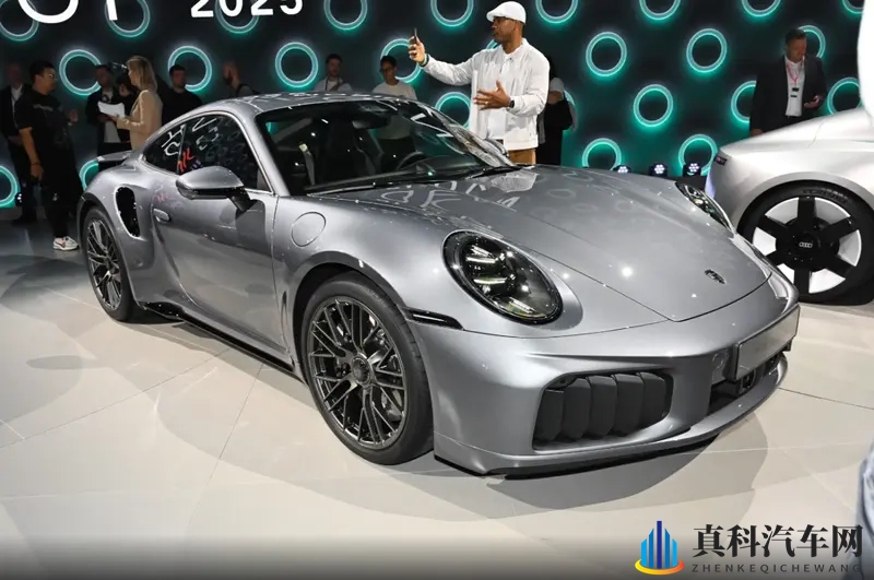 这车发布，售价272.8万起，纽北圈速提升约14秒-1