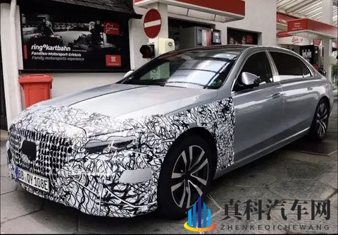 迈巴赫S级改款了,手势控制没了,V12还留着-2