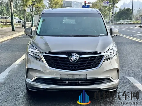 22款别克GL8陆尊：宜商宜家，20多万享受舒适出行-2