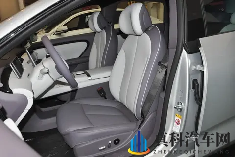 风云A9L光辉(四驱)以三重进化,定义豪华C级轿车新标杆-1