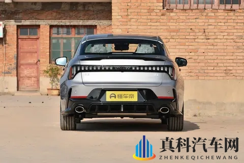 1038万起就能拿下!第三代领克 03 到底值不值得买?跟你唠透-1