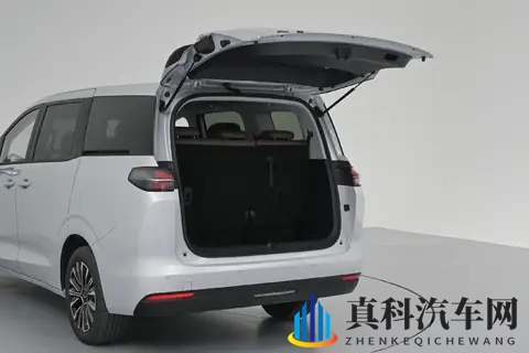 星光730，768万起开启预售，大空间7座MPV，一车3动力，电侧滑门-1