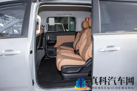 星光 730 PHEV：10 万级家用 MPV优选 ，好开又好坐的家庭出行神器-2