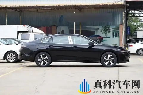 2026款大众迈腾B9实车曝光!配置多项优化,价格多少合适?-2