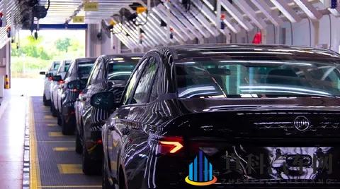 威马打复活赛?先平息“评论区的债主”吧-3