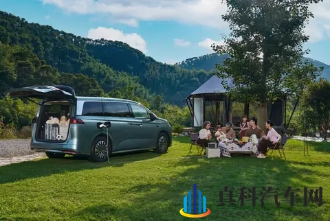 MPV真能成家庭用车“终极选择”？2026款比亚迪夏给出答案-1