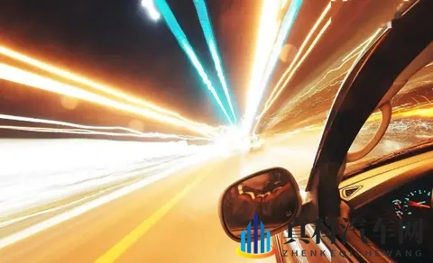 燃油车诈尸级逆袭!销量狂飙打脸新能源,真相让人笑出猪叫!-2