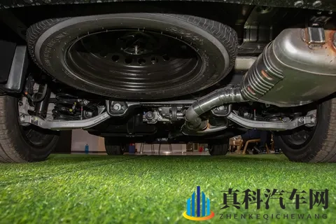 帕里斯帝25T混动版全面解析：大7座SUV的实力之选-2