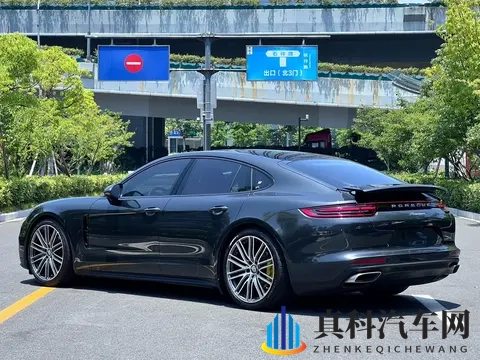 男同 到爽 无套狂欢:速度狂欢:释放激情,安全驾驶的极致体验-1