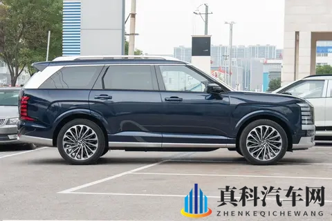 进口车陷入内卷风暴！帕里斯帝亮相，25T发动机，油耗不到8个？-1