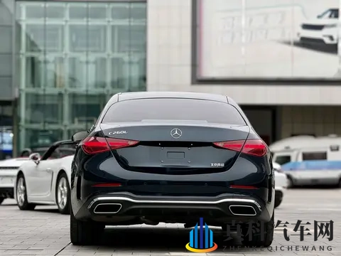 绿色准新C级,20多万圆你奔驰梦,还要啥自行车?-2