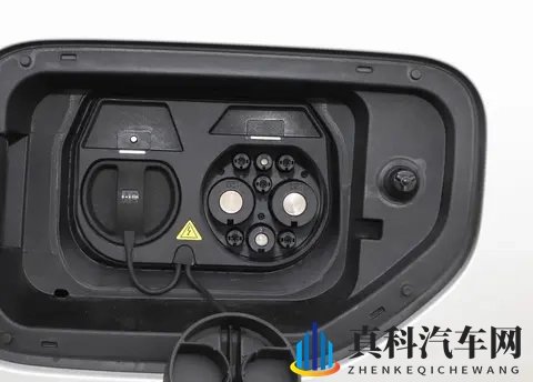 东风奕派eπ007+正式上市 标配激光雷达,售1399万起!-2