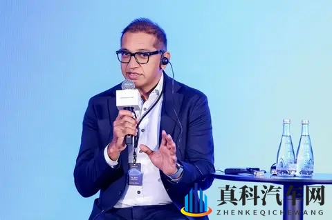 保时捷全球执行董事会成员夏恪涵：中国在电池、智能化上遥遥领先，在这些领域会更多放权给中国团队-1