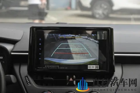 2024款丰田卡罗拉选买指南：动力、配置与场景适配全解析-1